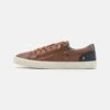 Pier One Unisex - Sneakers Laag - Cognac -Goedkope Pier One winkel 0345d60114fc49bd8eb2523800c38251