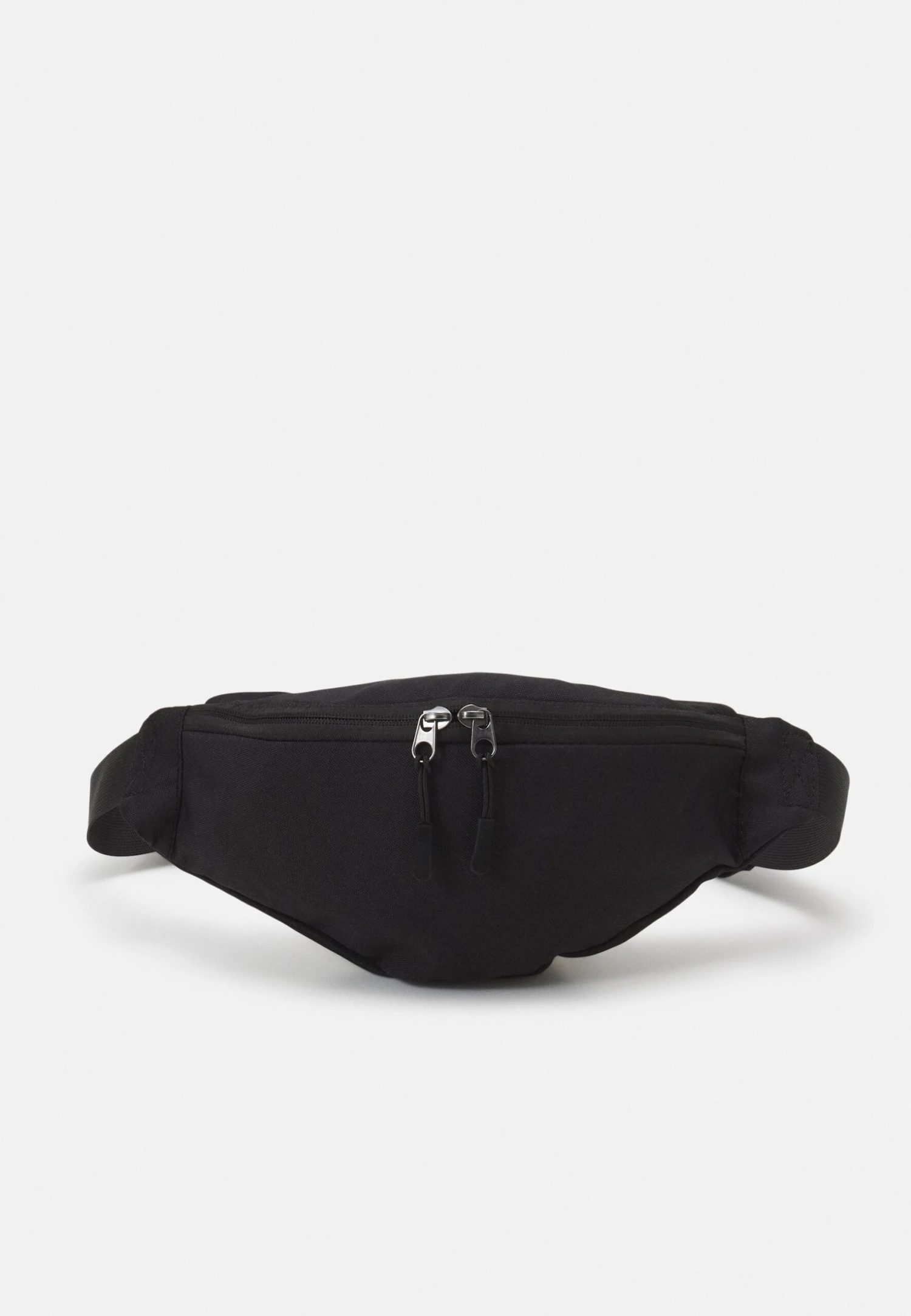 Pier One Heuptas - Black 3 Pier One Heuptas - Black