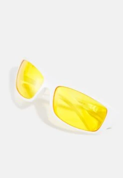 Pier One Unisex - Zonnebril -White -Goedkope Pier One winkel 06212ea48c0f4037abc6a62aa2c032d6