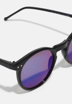 Pier One Unisex - Zonnebril - Black/Blue 9 Pier One Unisex - Zonnebril - Black/Blue -Goedkope Pier One winkel 11f17cbd777a412ba39007dce293526f