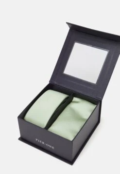 Pier One Set - Pochet - Light Green -Goedkope Pier One winkel 186418c4632045a49f49be956c5a79e1