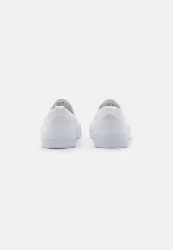 Pier One Unisex - Sneakers Laag - White -Goedkope Pier One winkel 191f01ab84474fccb0e4b333b7cd7402