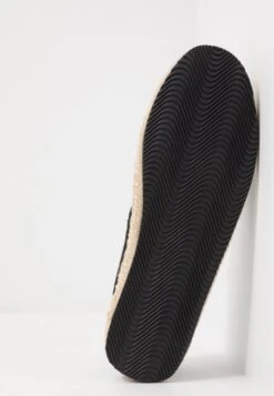 Pier One Rena Espadrille Unisex - Espadrilles - Black -Goedkope Pier One winkel 1eb50808d4584488a60ebfcbb93affb1