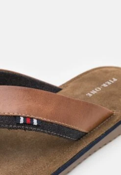 Pier One Leather - Teensandalen - Cognac -Goedkope Pier One winkel 1f87f71132da493d87a878e247d137ba