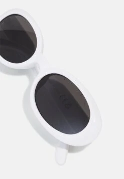 Pier One Unisex - Zonnebril - White -Goedkope Pier One winkel 23546918e94f4ab28ea73c60259a89c5
