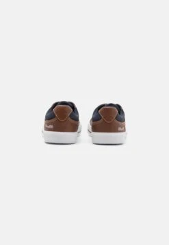 Pier One Sneakers Laag - Brown -Goedkope Pier One winkel 2a48f8c6eaf248f1903d3df00d2eaf9d