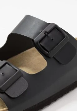 Pier One Unisex - Pantoffels - Black -Goedkope Pier One winkel 2c1088e9c35241008f77393ded163426