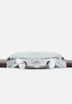 Pier One Set - Horloge - Cognac 10 Pier One Set - Horloge - Cognac -Goedkope Pier One winkel 3fafa75c3bdb47a09561ab9be0f47f01