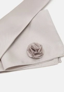 Pier One Set - Overige Accessoires - Silver -Goedkope Pier One winkel 452e98d41bb04aa69987b4e354cb6b93