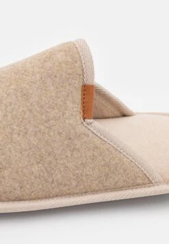 Pier One Pantoffels - Beige -Goedkope Pier One winkel 4bb8e183218649be8d160cd154643fa0