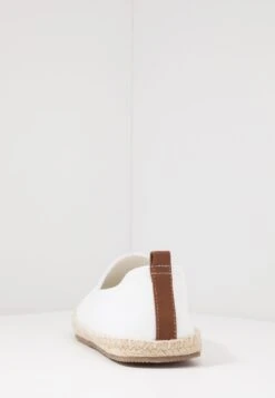 Pier One Rena Espadrille Unisex - Espadrilles - White -Goedkope Pier One winkel 4f1c7dae0cbb47efaca02a71fb79d125