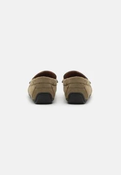 Pier One Unisex - Mocassins - Olive -Goedkope Pier One winkel 83d1f5a6a06847da9775750cb73a9d57