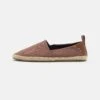 Pier One Unisex - Espadrilles - Brown -Goedkope Pier One winkel 8e9960290e0247f99a7bd35b0da35d9e
