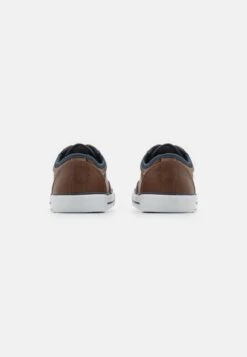 Pier One Unisex - Sneakers Laag - 708 -Goedkope Pier One winkel a668bae8887748689fb608cf6d6bde7e