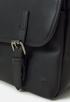 Pier One Unisex - Schoudertas -Black -Goedkope Pier One winkel adbd5d8fbbd24c28a61f94af8a00c514