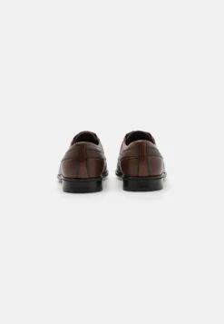 Pier One Leather - Veterschoenen - Brown 10 Pier One Leather - Veterschoenen - Brown -Goedkope Pier One winkel ae2403256d344e32a3b1d4540c5bd418
