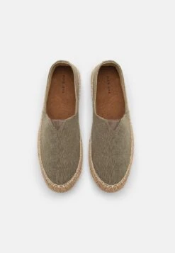 Pier One Espadrilles - Brown -Goedkope Pier One winkel b8b6a1b5c8f4462e91558b6bd6046520
