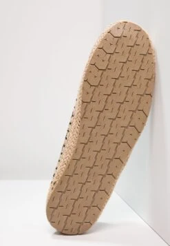 Pier One Espadrilles - Grey -Goedkope Pier One winkel bd07e57455dd4f73a673b9ee028740f1