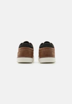 Pier One Sneakers Laag - Cognac 10 Pier One Sneakers Laag - Cognac -Goedkope Pier One winkel c179352cbf354ec887f25290834dd5a5