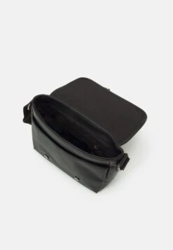 Pier One Unisex - Schoudertas -Black -Goedkope Pier One winkel c8b3267bb4784f2bbcd3cf675ef176e0