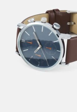 Pier One Set - Horloge - Cognac 11 Pier One Set - Horloge - Cognac -Goedkope Pier One winkel d8eb40e413044f2f9977295a8557790d