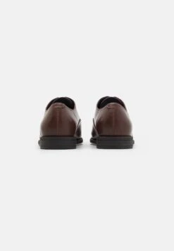 Pier One Unisex - Sportieve Veterschoenen - Dark Brown -Goedkope Pier One winkel def25b02b8464c7bb9962d0b86180f45