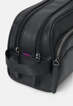 Pier One Toilettas - Black -Goedkope Pier One winkel f533c08f73014507a19f0f1471b18552