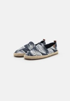 Pier One Unisex - Espadrilles - Dark Blue 9 Pier One Unisex - Espadrilles - Dark Blue -Goedkope Pier One winkel fe40eb1d50de4376b1d212743e2d7bd5